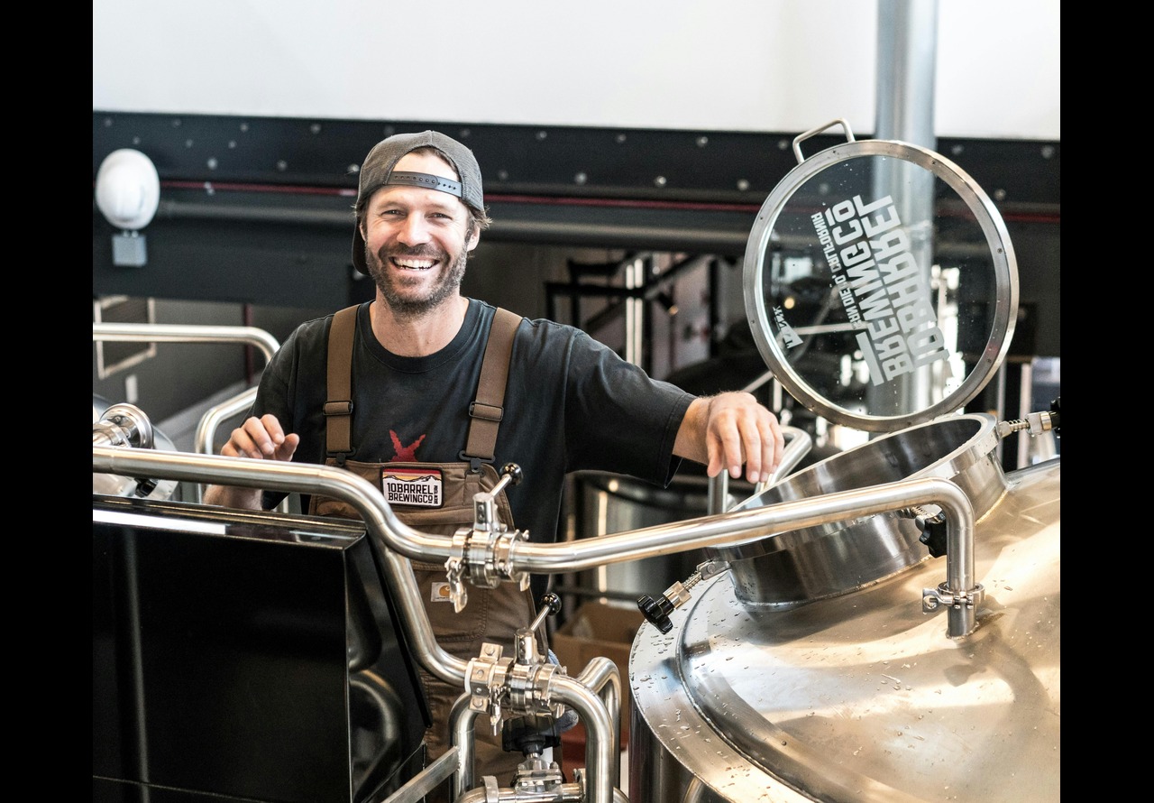 pexels elevate 1267348 (1)